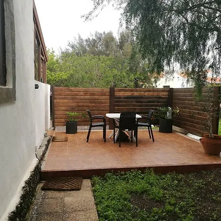 旅馆 La Oliva Inn *