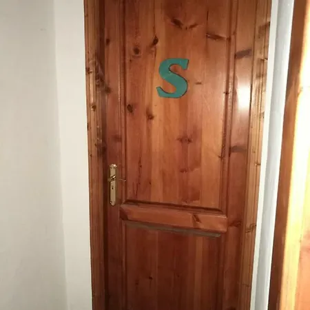 Хостел La Oliva Inn Ла-Олива
